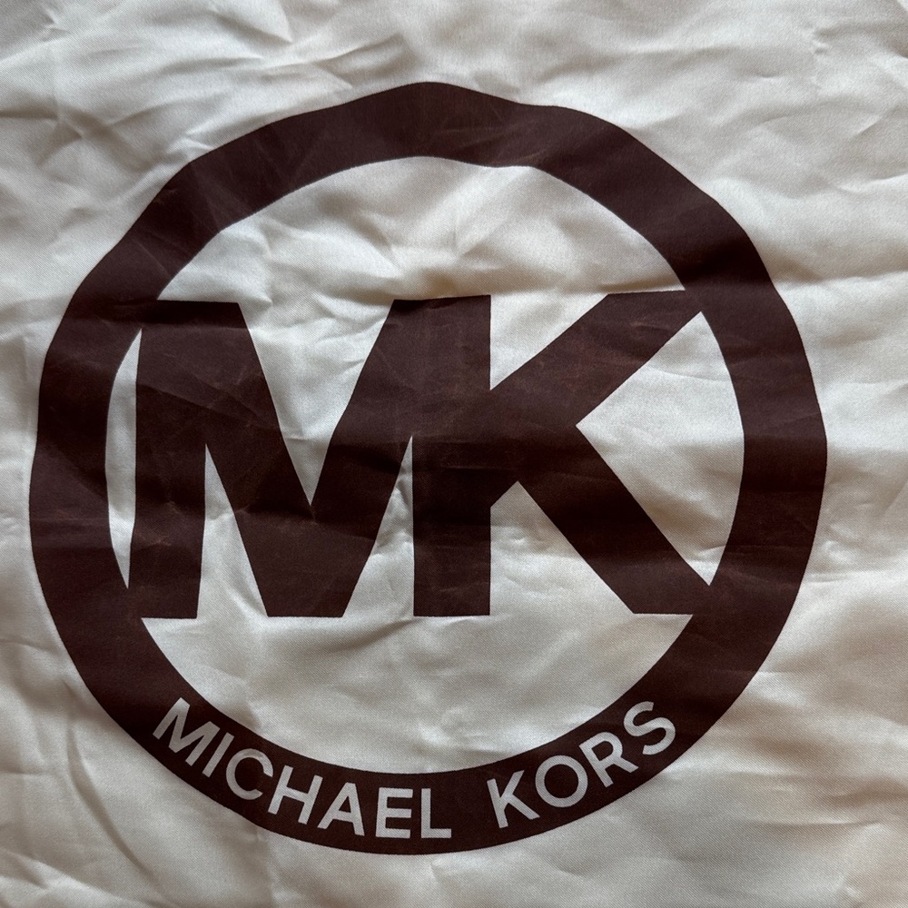 Michael Kors LARGE Tan Dust Bag with Brown Logo - Picture 2 of 5